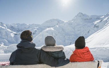 Ski &amp; Therme Auszeit Skistart
